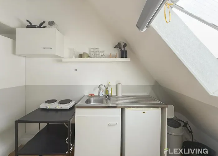 Flexliving - Near Eiffel Tower Invalides & Left Bank Apartamento Paris